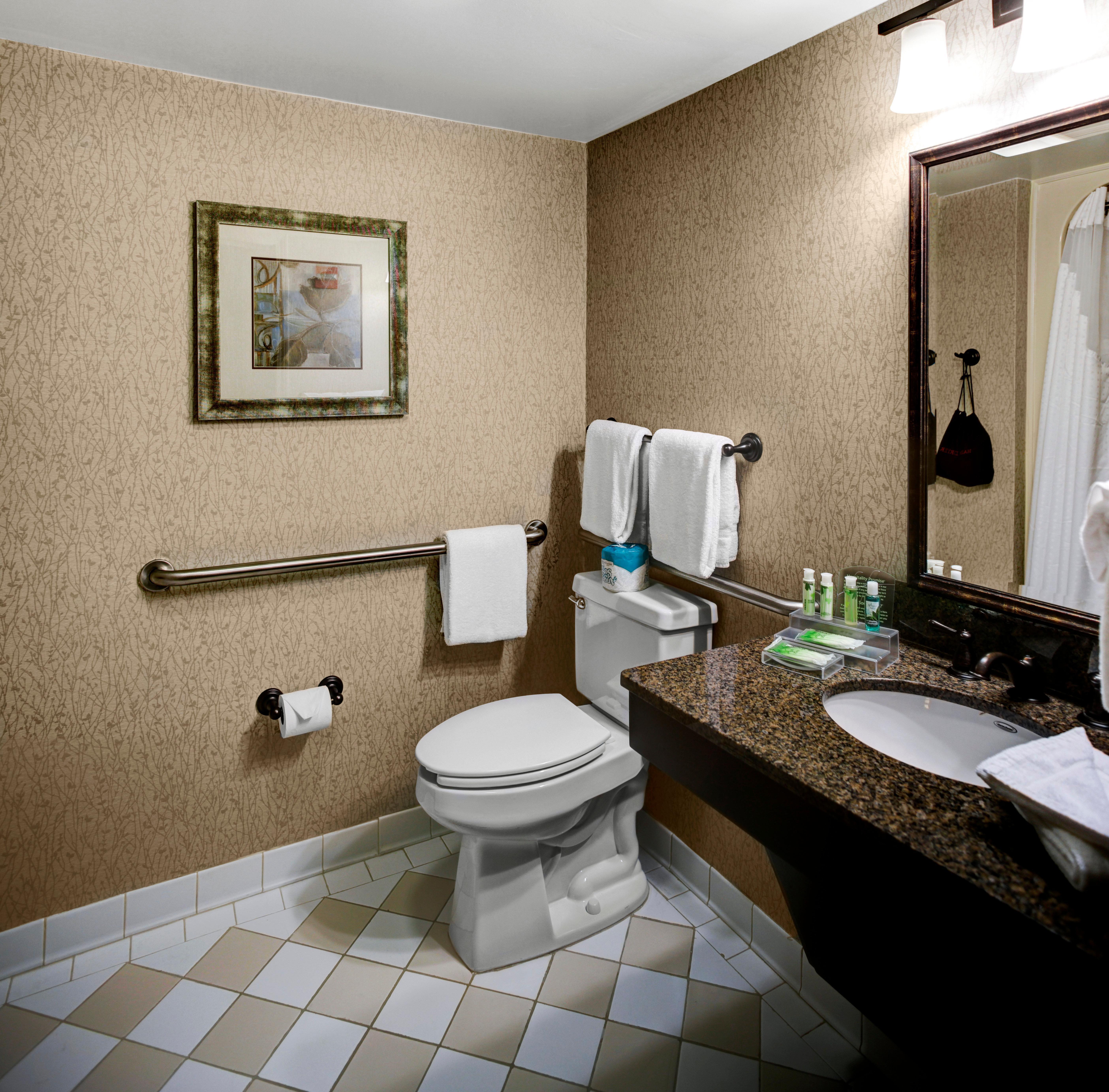 Holiday Inn Express Hotel & Suites Atlanta Buckhead By Ihg Exterior foto